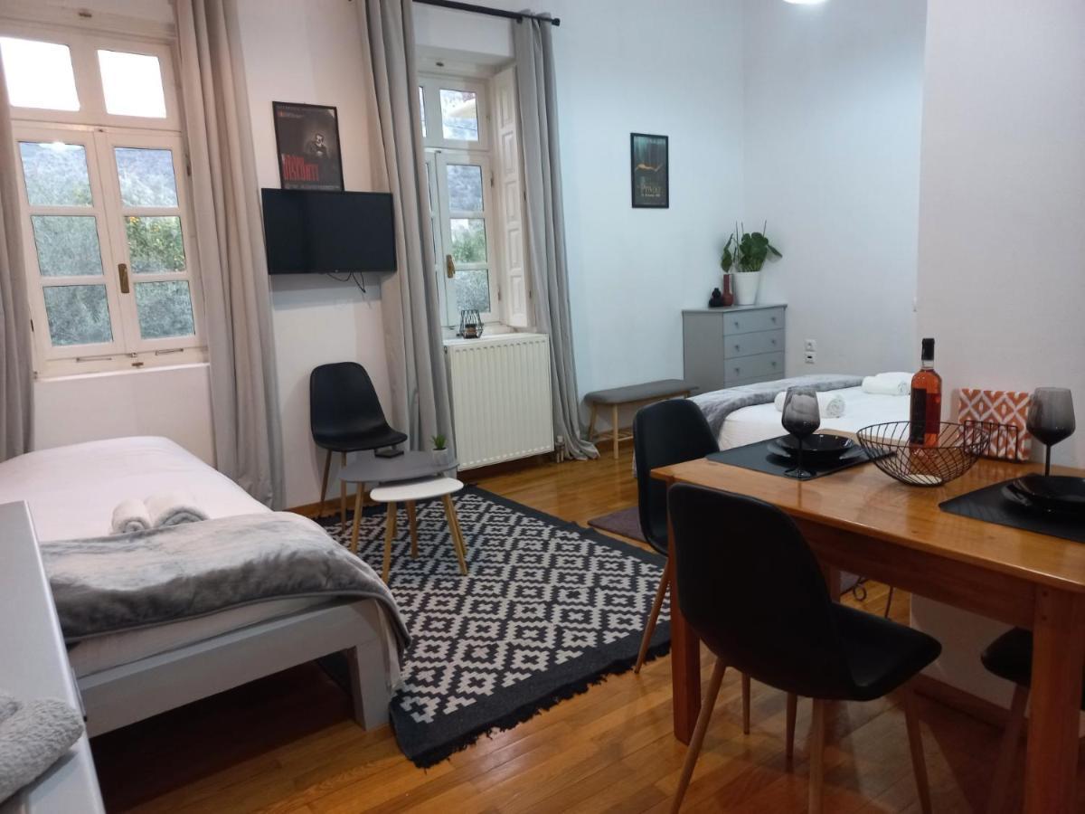 Appartement The Valkyries 2 à Leonídion Extérieur photo